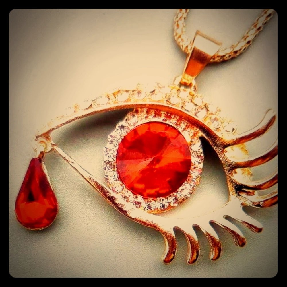 Betsey Johnson original red Evil Eye Pendant neckl